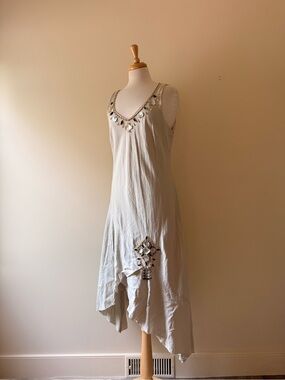 Sienna Embellished Linen Asymmetrical Maxi Dress Size 46